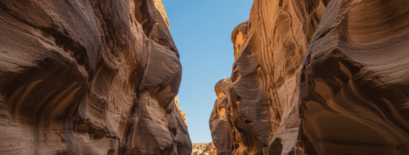 بهترین زمان سفر به چاهکوه قشم | راهنمای کامل فصل پاییز 1 best time to visit chahkouh