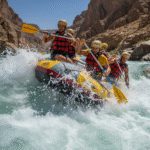 تجهیزات ضروری رفتینگ | راهنمای اصطلاحات پایه برای مبتدیان 17 essential rafting gear