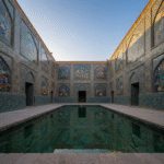 تکیه معاون الملک کرمانشاه | تاریخچه، داستان و آدرس دقیق 17 تکیه معاون الملک کرمانشاه گشتی در تاریخ و هنر کاشیکاری